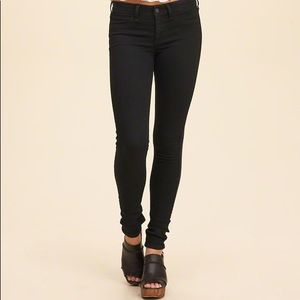 Hollister Super Skinny Jeans